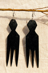 Ilarun Earrings (Black)